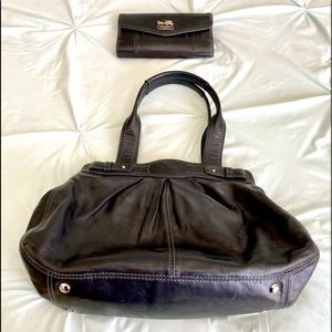 Coach purse and wallet